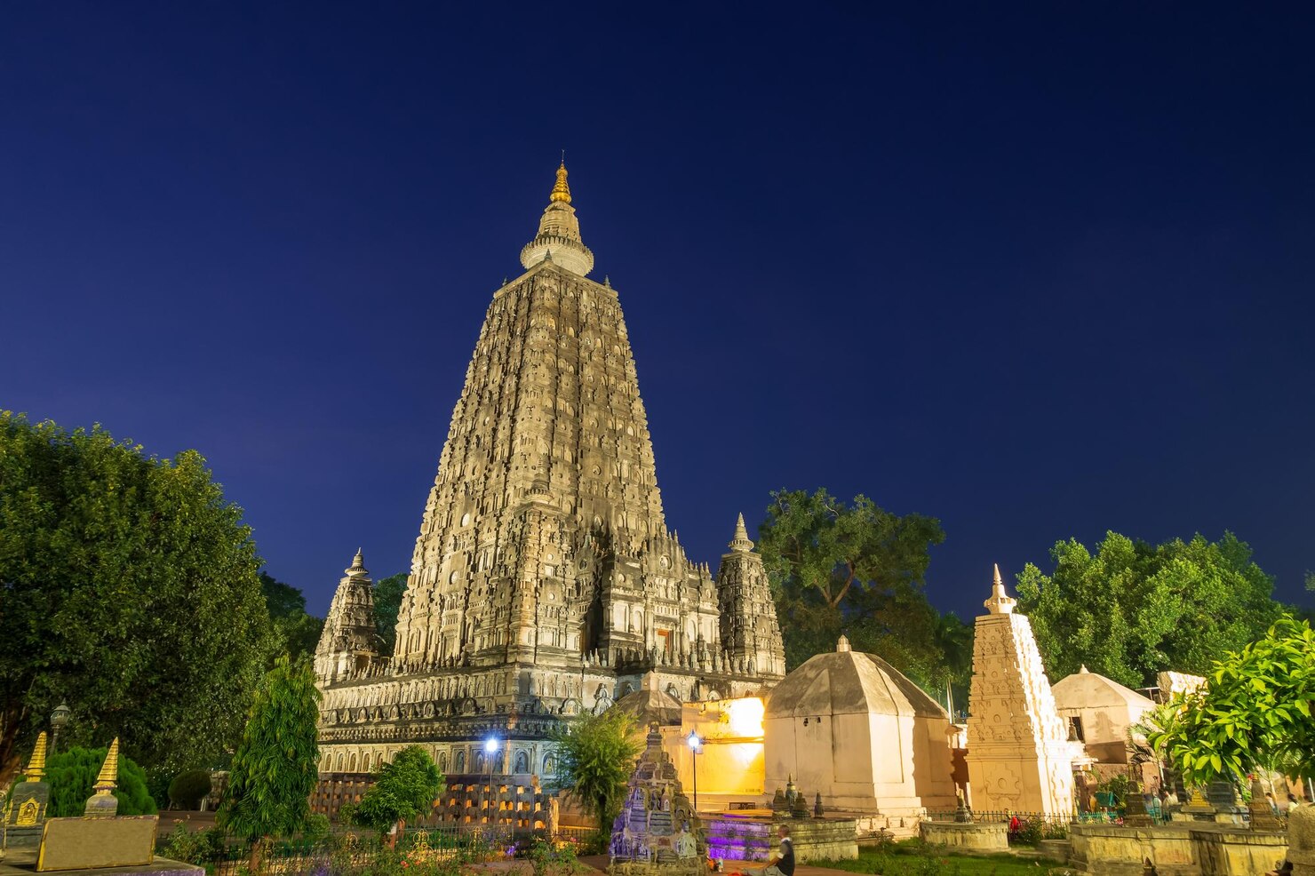 Vishnupad Temple in Gaya